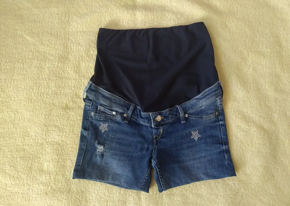 Těhotenské riflové kraťasy/šortky H&M 38