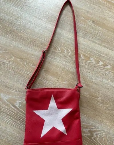 Crossbody kabelka