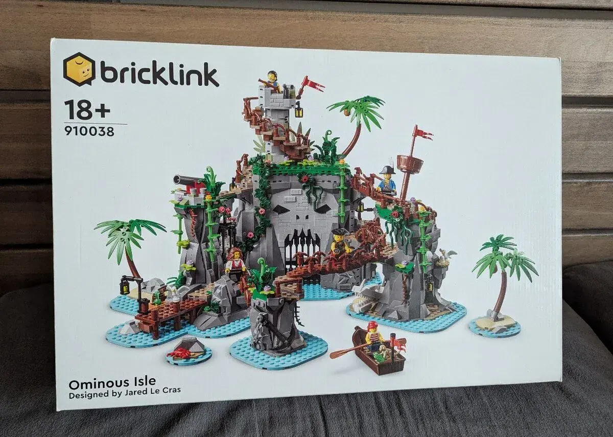 LEGO 910038 Ominous Isle – nové, nerozbalené, limitovaná edi