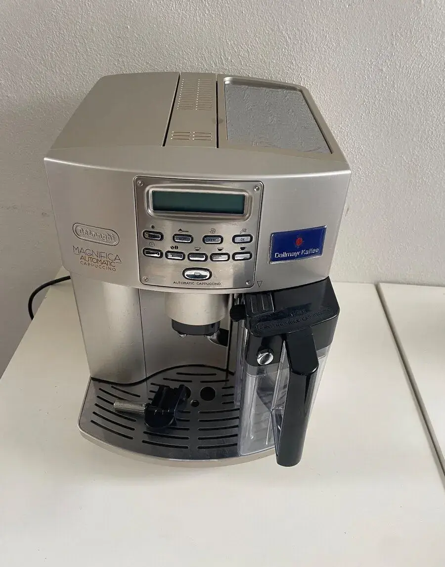Automatický kávovar De'Longhi Magnifica ESAM 4500