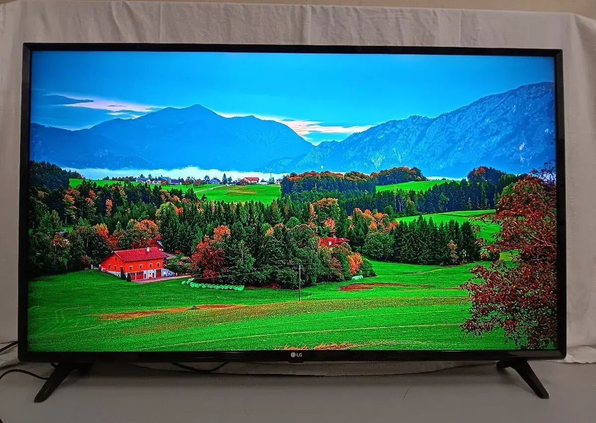 LG 43UJ6307,108cm,4K Ultra HD,DVB-T2,Smart+Wifi