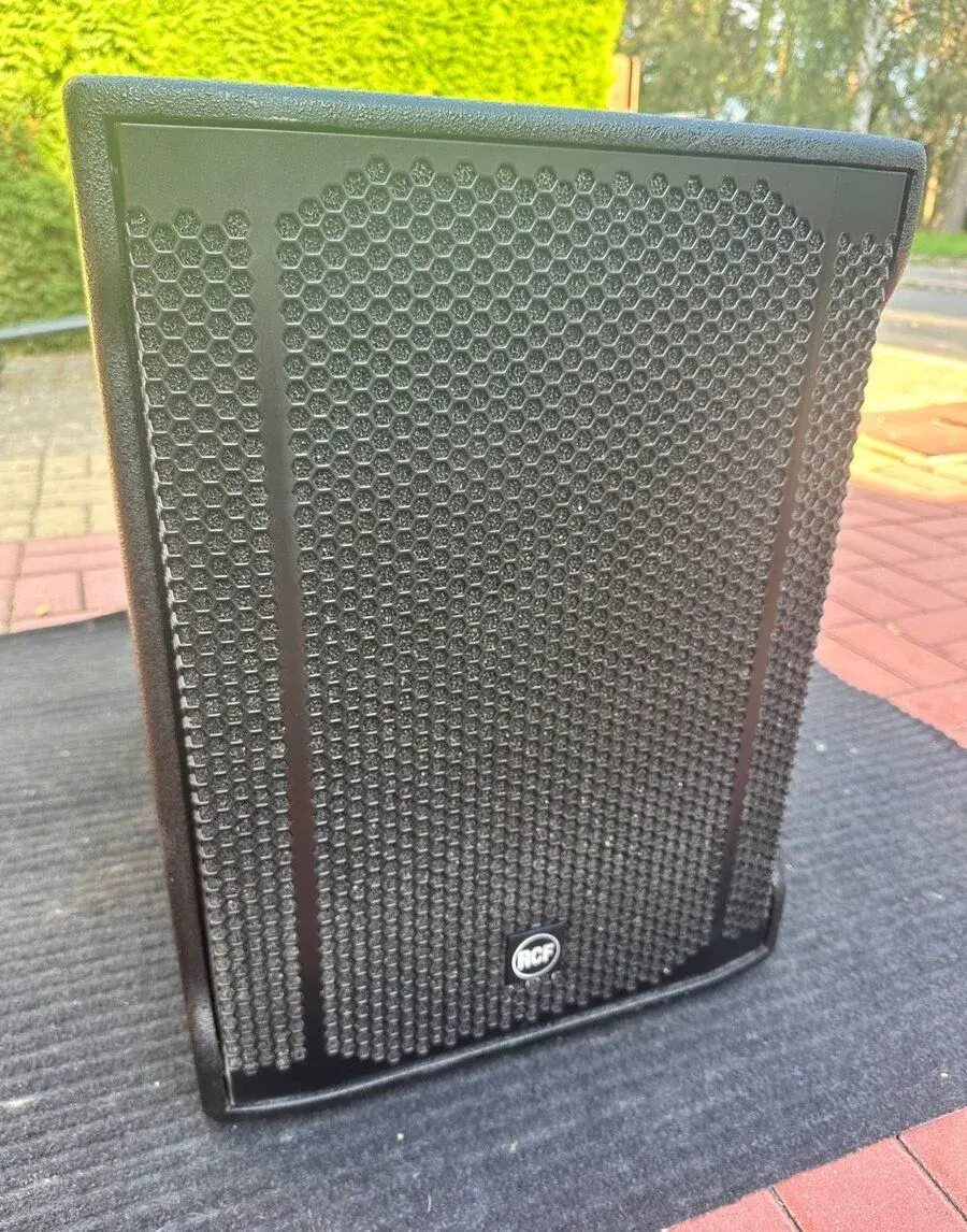 RCF SUB 705 AS II -Aktivní subwoofer