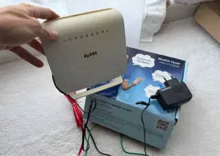 VDSL/ADSL Wi-Fi modem router ZyXEL VMG1312-B30B (O2 edice) –