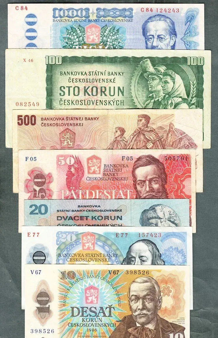 Sestava staré bankovky 1961-1988 - 7 kusů,