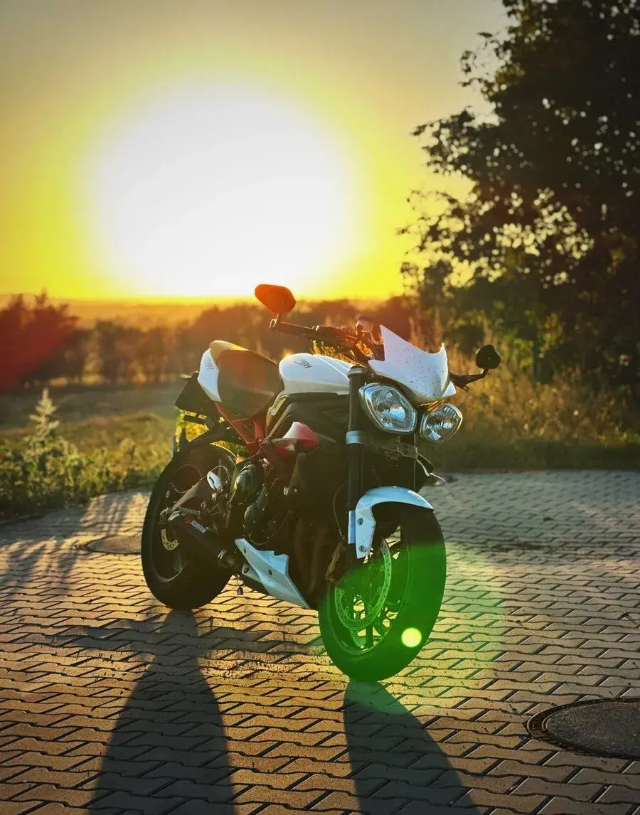 Triumph Street Triple 675 R, r. v. 2016