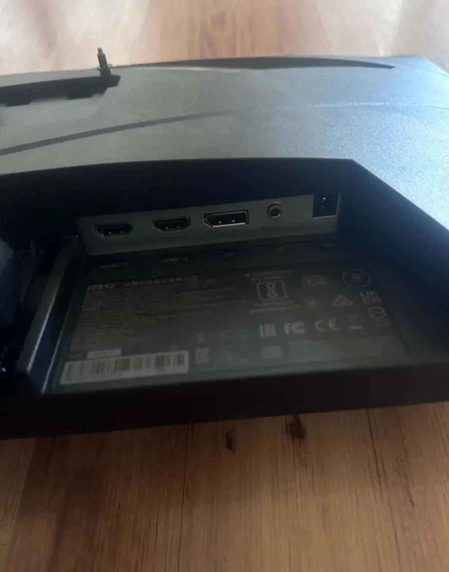 24'' MSI