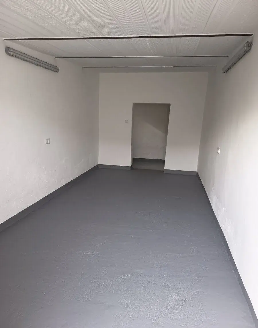 Garáž - Hodonín u Pošty v centru města