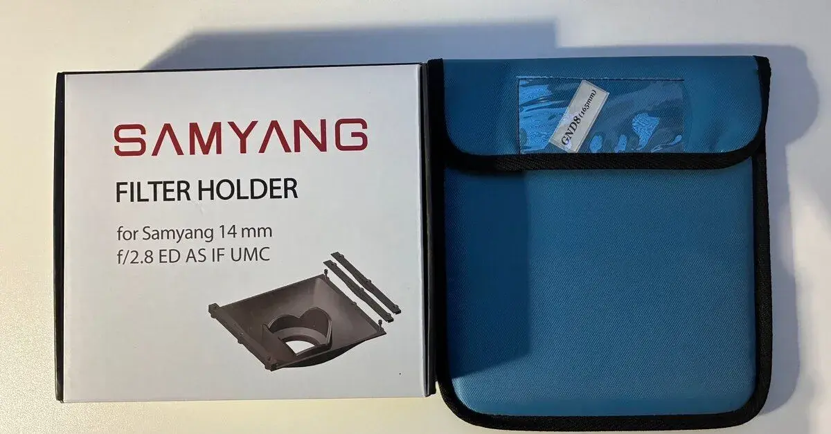 Samyang - drzak filtru + filtr