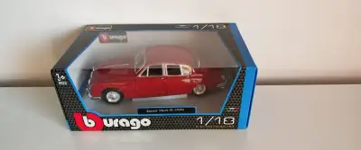BBURAGO 1:18 Jaguar Mark 2 Nové Top