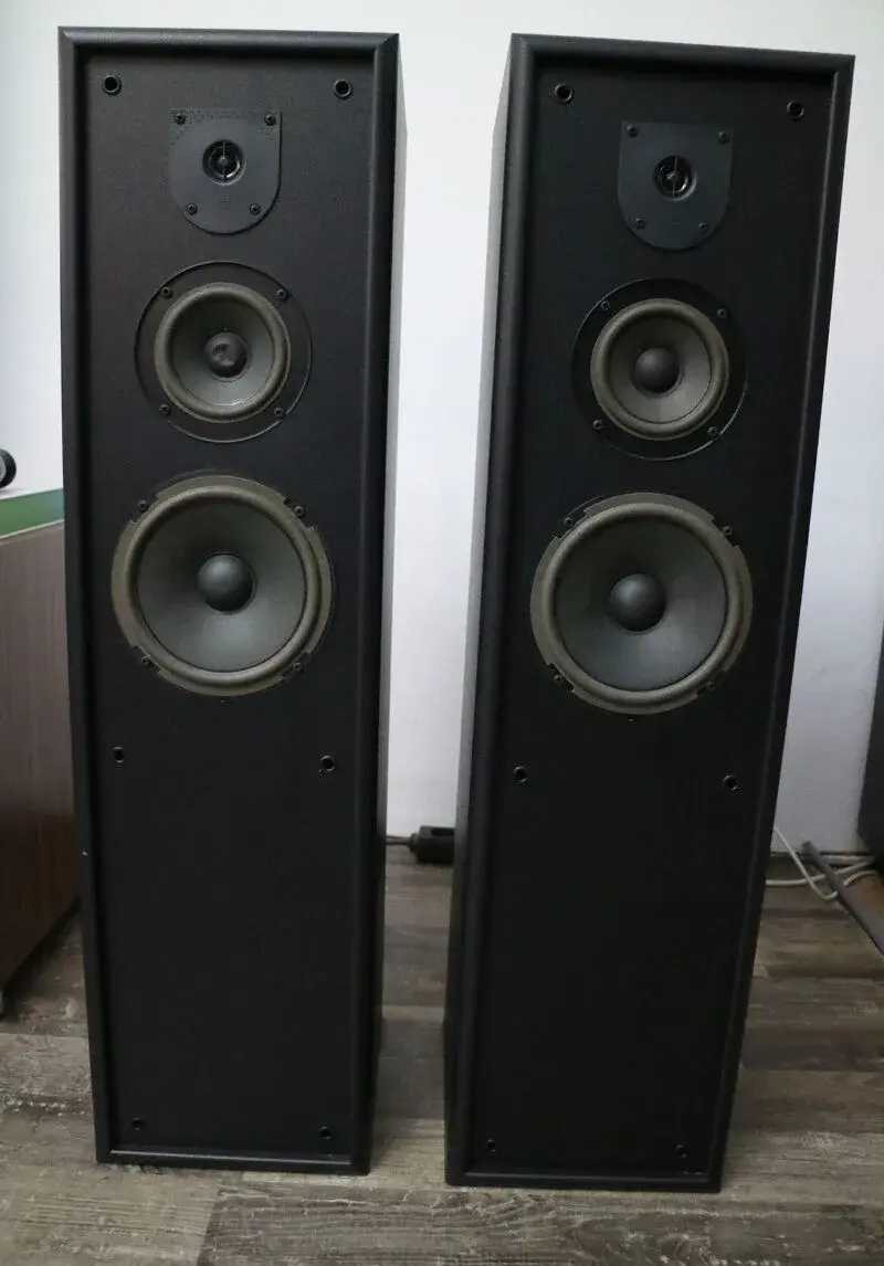 Repra JBL TLX-320