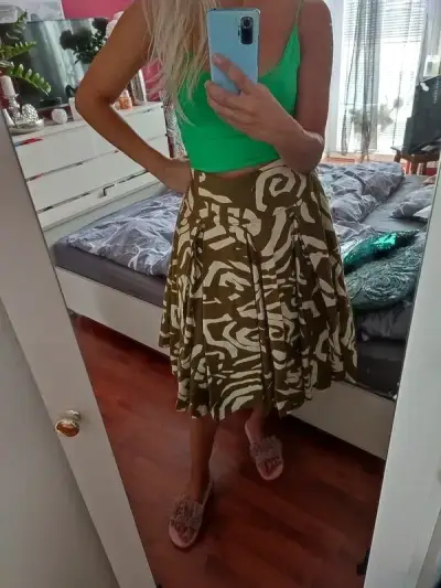Dámská skládaná sukně H&M vel.42