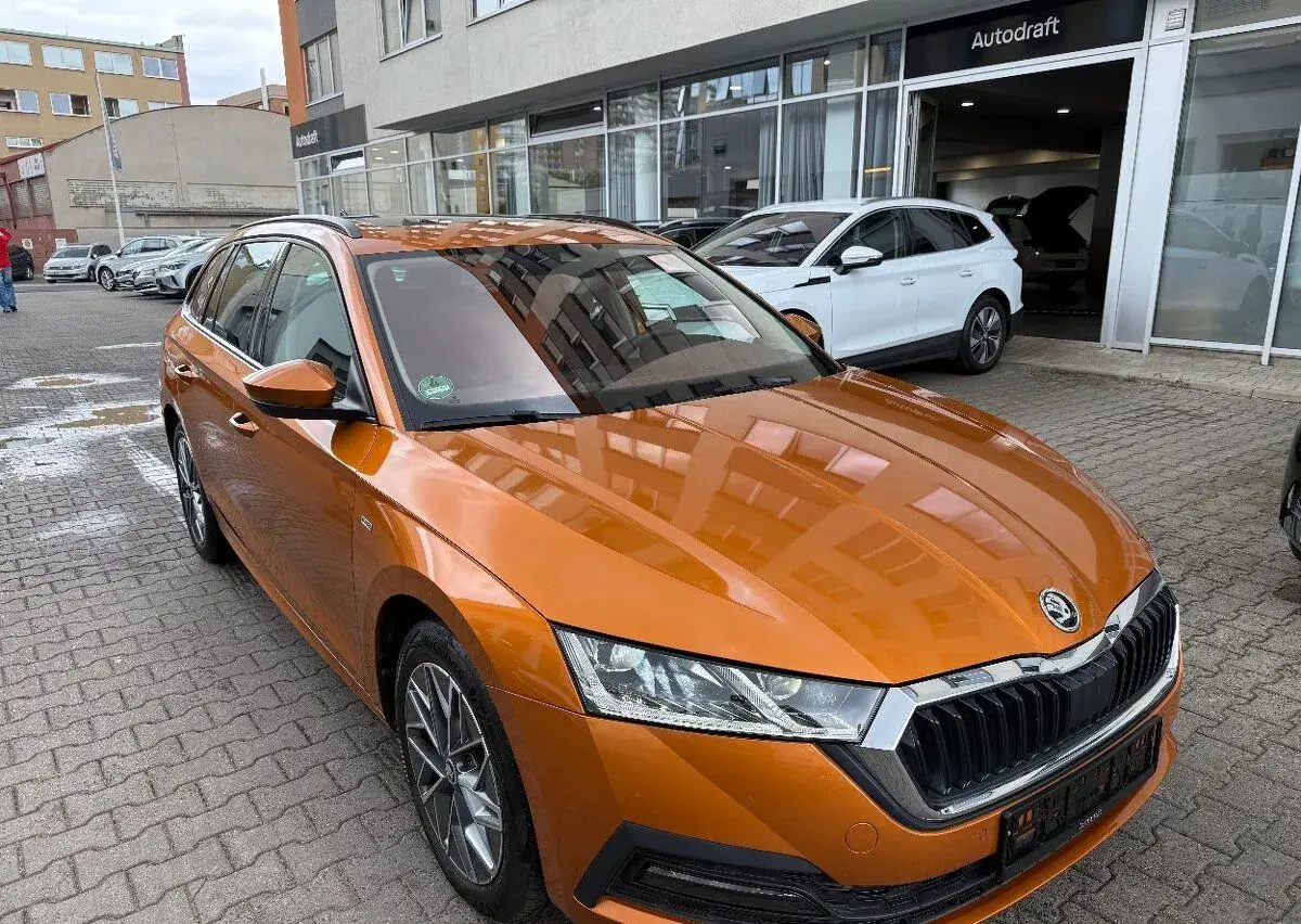 Škoda Octavia – 2023, 62 441 km