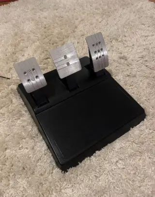 Thrustmaster T300 RS GT Edition