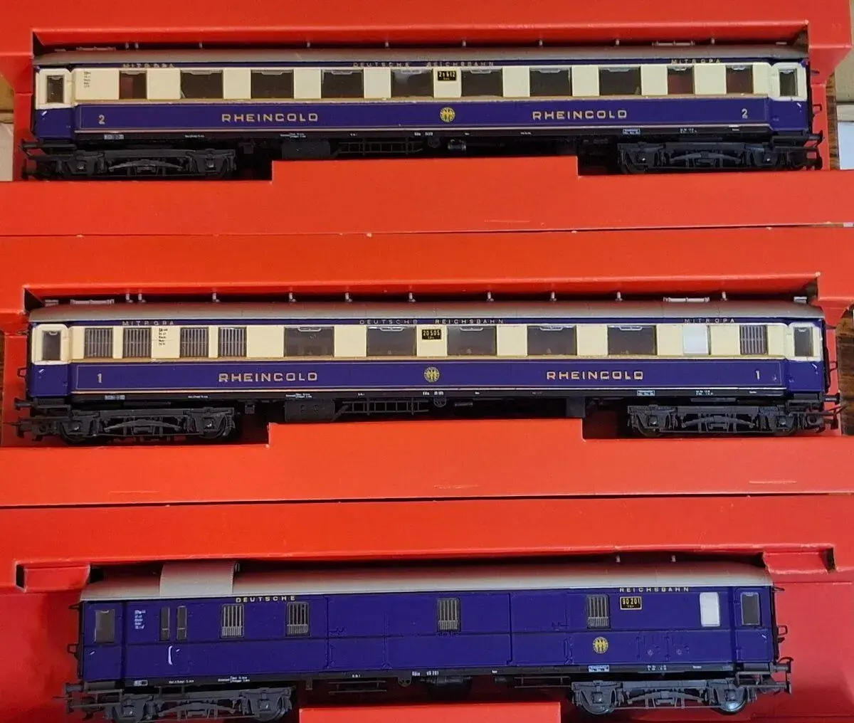H0 Liliput 3 vozy Rheingold DRG nehrané v orig.obalech