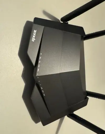 Tenda AC1200 VDSL router/modem novy