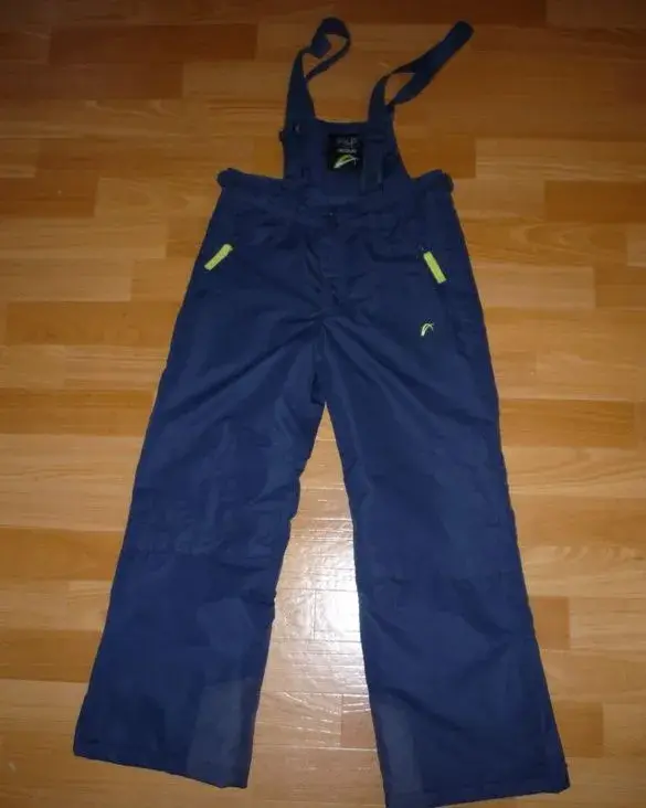 Lyžařské kalhoty, oteplovačky zn F&F vel 9-10let