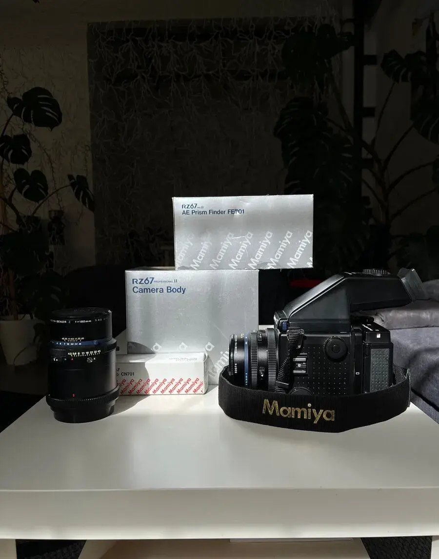 MAMIYA RZ PRO II