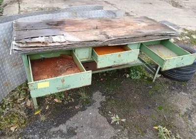 Dilensky Stůl ( ponk)