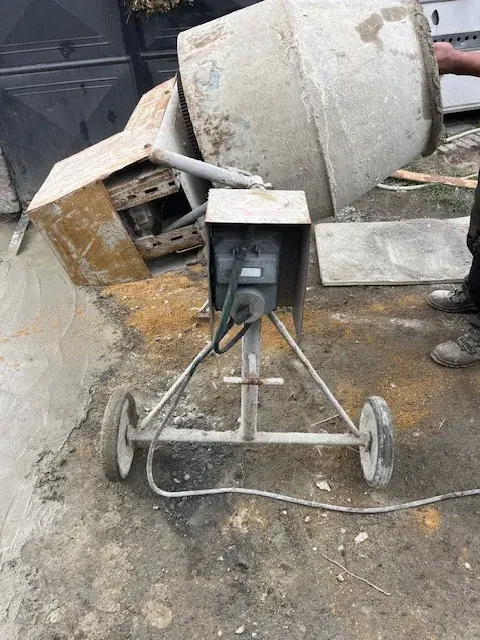 stavební míchačka 380V