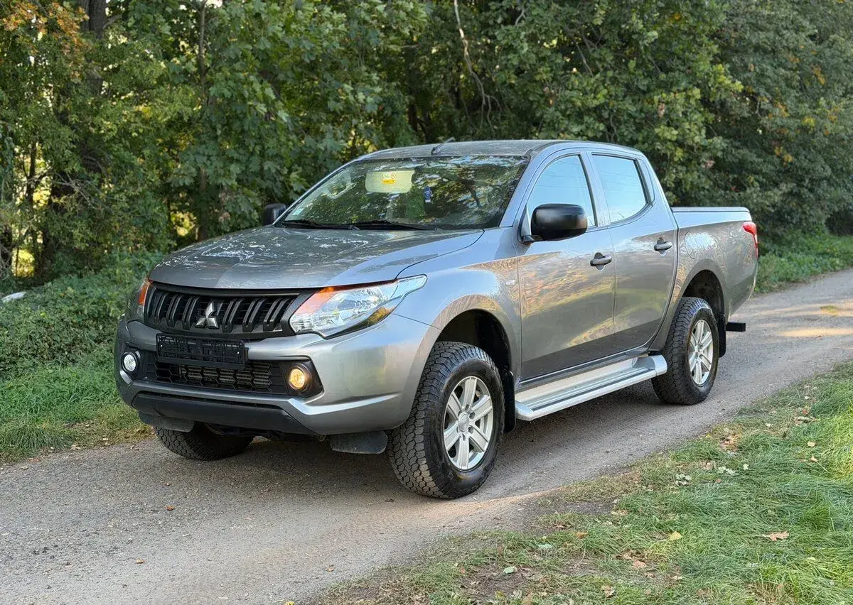 Mitsubishi L – 2018, 220 000 km