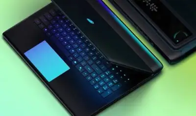OLED_ALIENWARE 16 AREA-51_240HZ_U9-290HX PLUS_RTX 5090 24GB