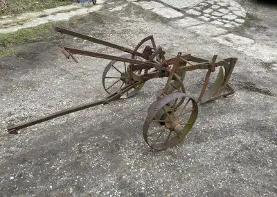 Pluh Bacher automatický