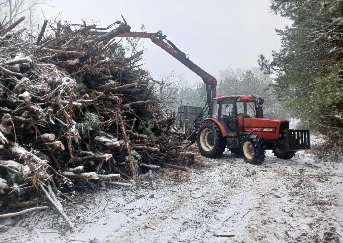 Zetor 10540 + hydraulickáruka+ stepkovač Jenz