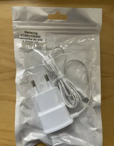 Samsung nabíječka microUSB
