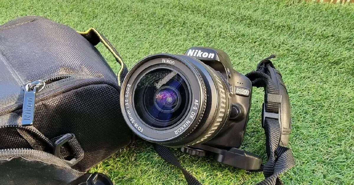 Nikon D3200 + 18-55mm s kompletní výbavou