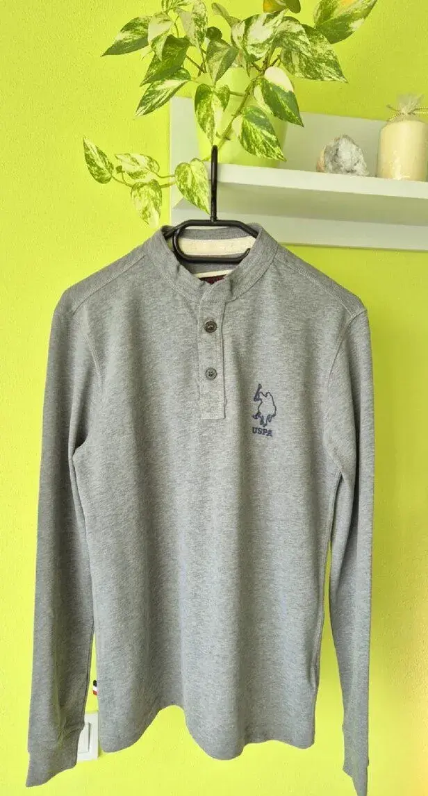 Pánské tričko s knoflíčky