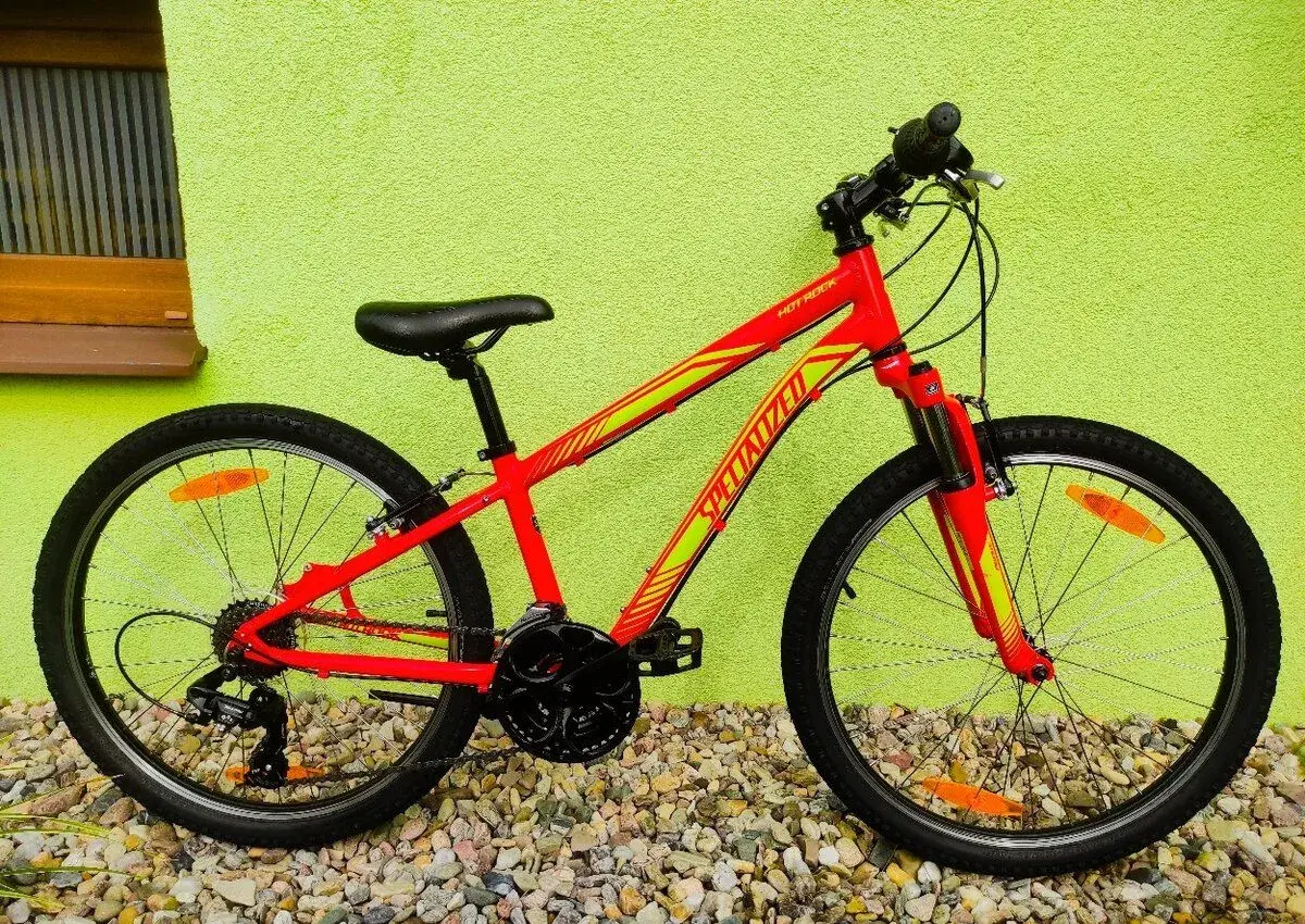 Značkové dětské horské kolo Specialized 24" (oranžová)