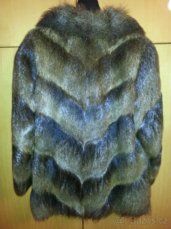 NOVÝ KOŽICH Z NUTRIE