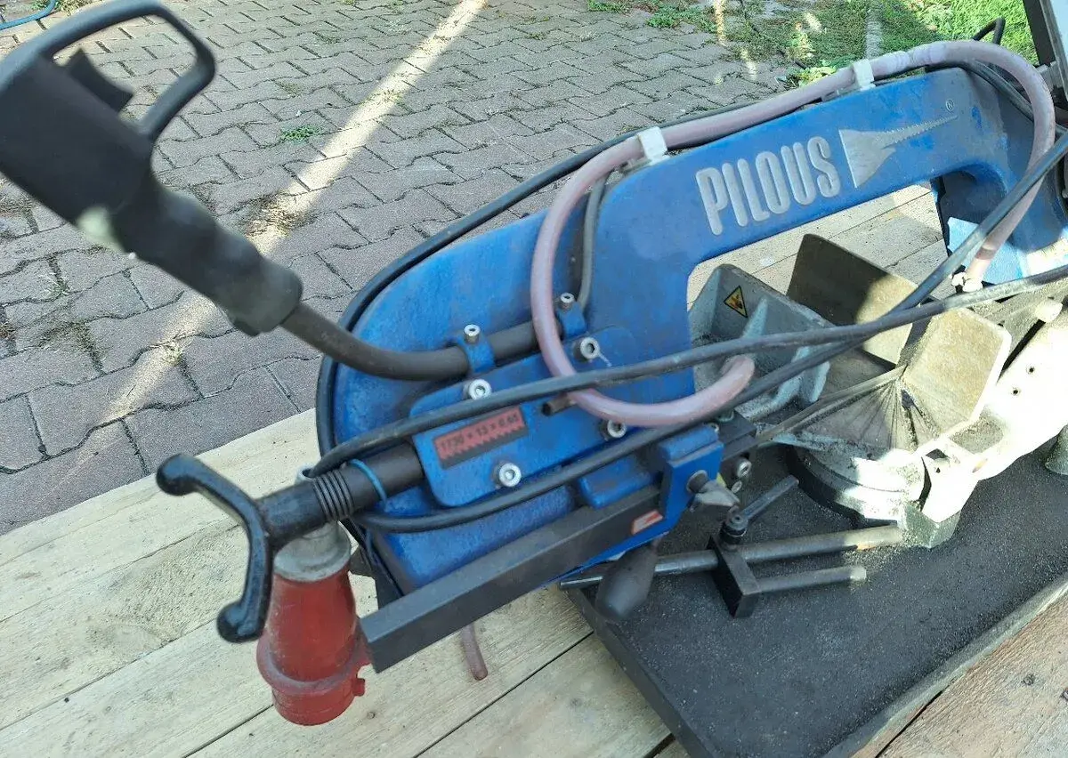 Pásová pila Pilous AGR 130
