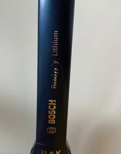 Aku tyčový a ruční vysavač Bosch Readyy'y 2v1
