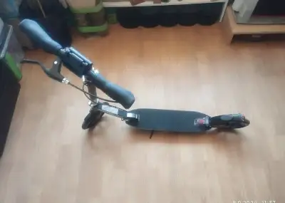 Koloběžka skládací