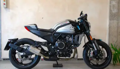CFMOTO 700CL-X Sport - původ ČR, hezký stav