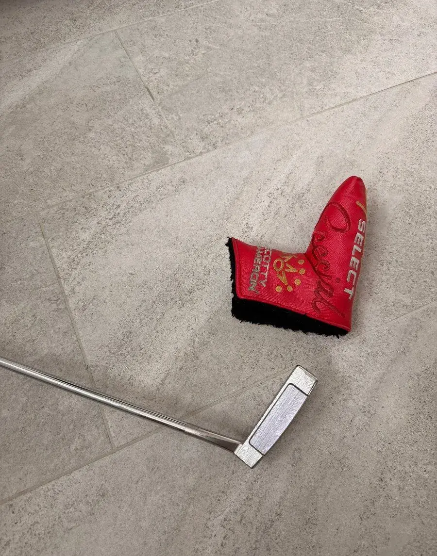 Scotty Cameron Studio Select Newport 3 Putter - 34" LH levý