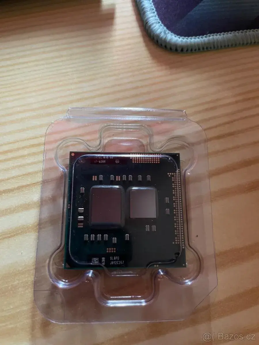Intel core i7-620M