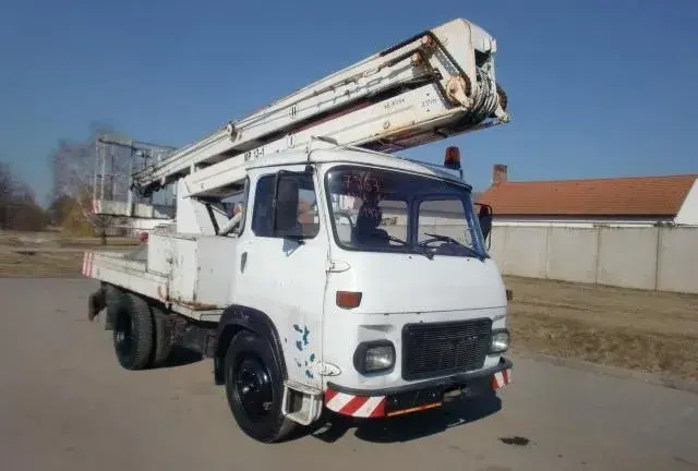 Avia MP 13