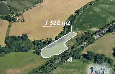 Pole 7 322 m²