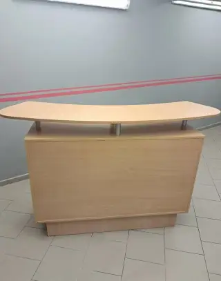 Elegantní prodejní pult