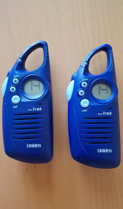 radiostanice Uniden FRS400, vysílačky walkie talkie