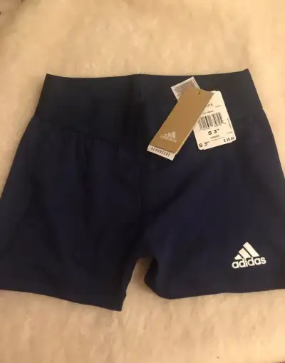Šortky Adidas