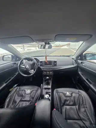 Mitsubishi lancer – 2008, 236 100 km