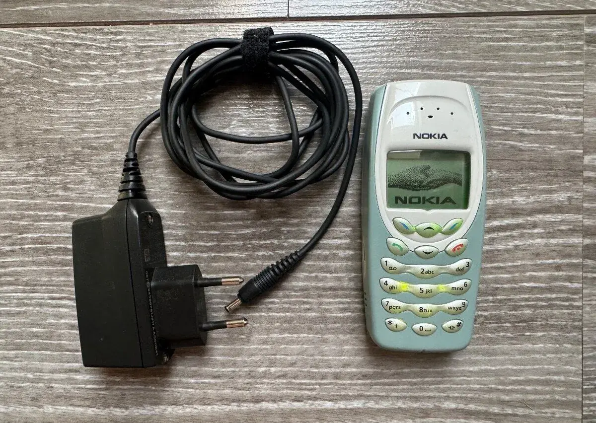 Nokia 3410 i s nabíječkou