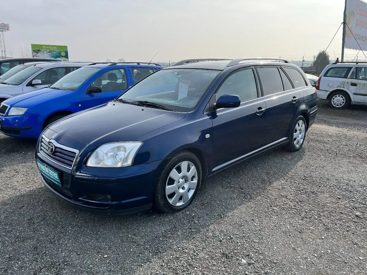 Toyota Avensis – 299 800 km