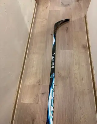 Nová hokejka Bauer Flylite Flex 65/ P28 levá, INT