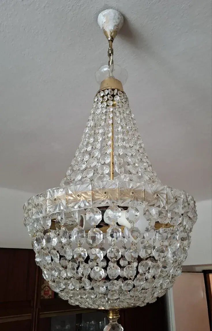 Lustr křišťál