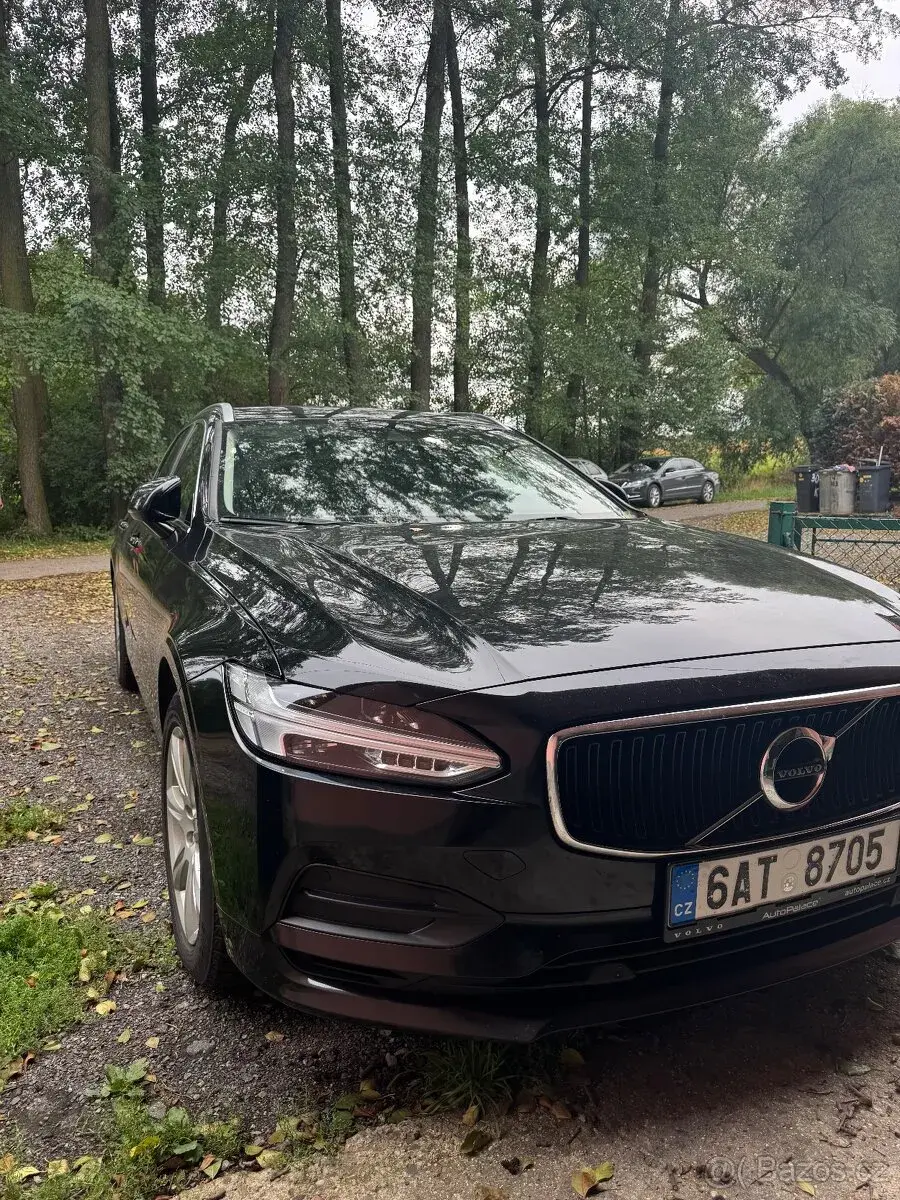 Volvo V90 – 2018, 210 000 km