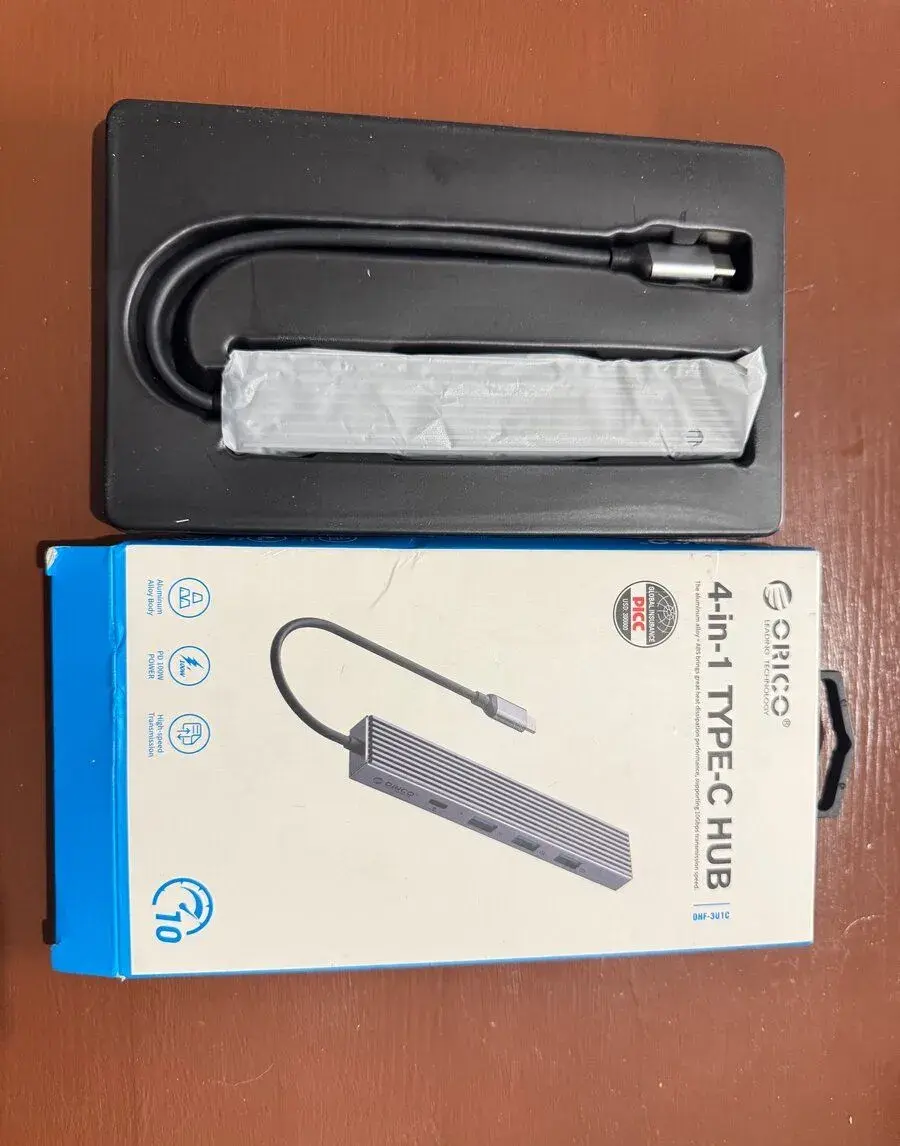 ORICO USB C rozbočovač 4 v 1